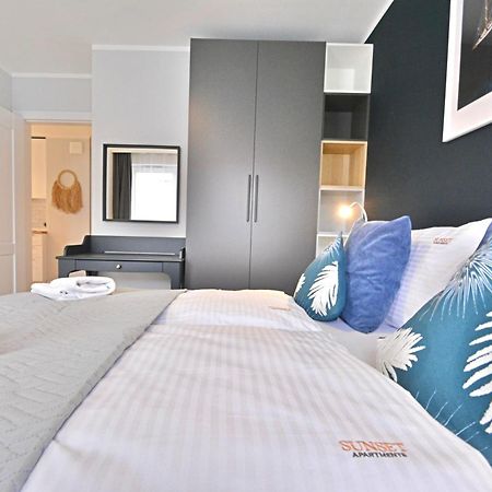 Sunset Apartments - Roosevelta - Premium - Garaz シフィノウイシチェ エクステリア 写真