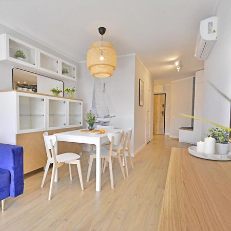 Sunset Apartments - Roosevelta - Premium - Garaz シフィノウイシチェ エクステリア 写真